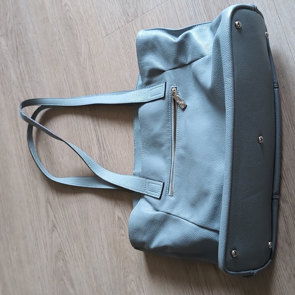 A1 condition tote